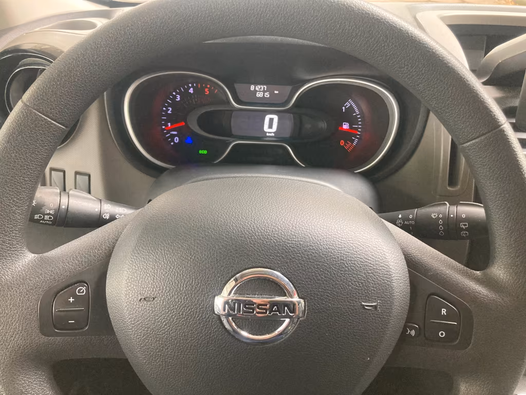 Nissan NV300