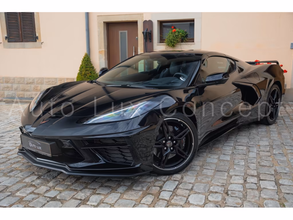 Corvette C8