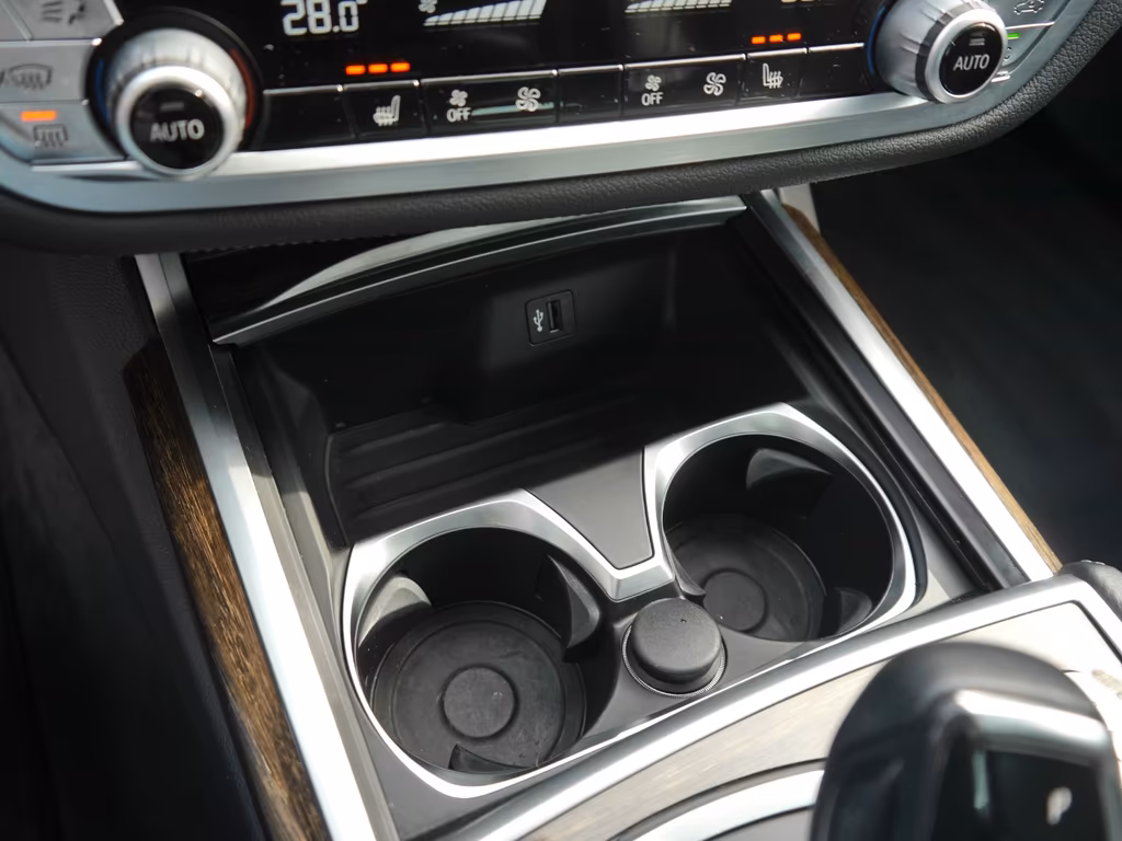 BMW 730