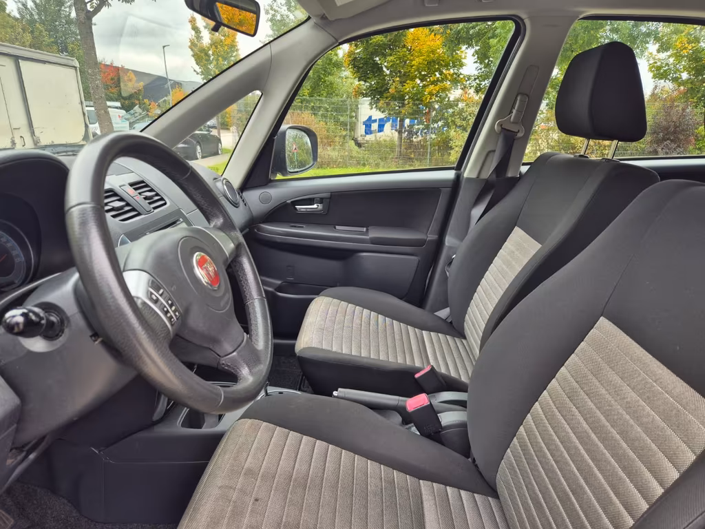 Fiat Sedici