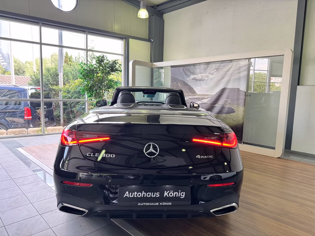 Mercedes-Benz CLE 300