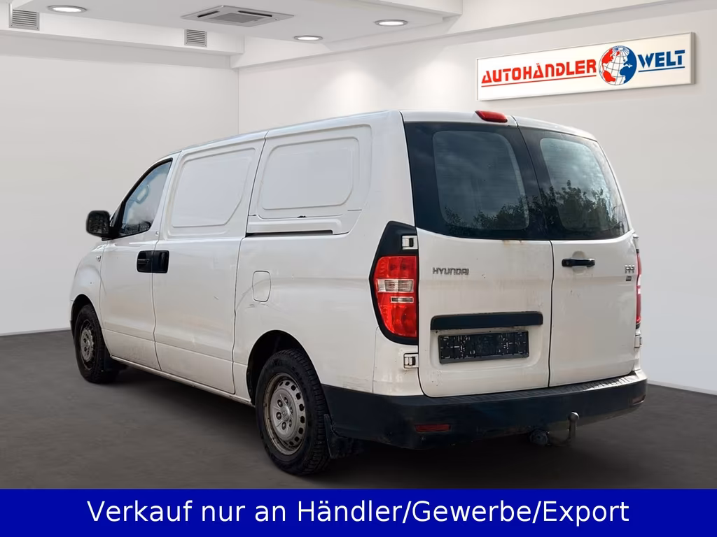 Hyundai H-1