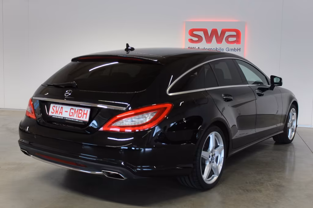 Mercedes-Benz CLS 500 Shooting Brake