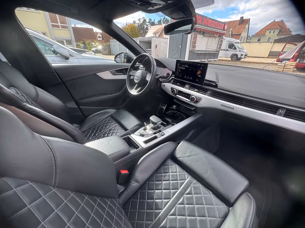 Audi S4