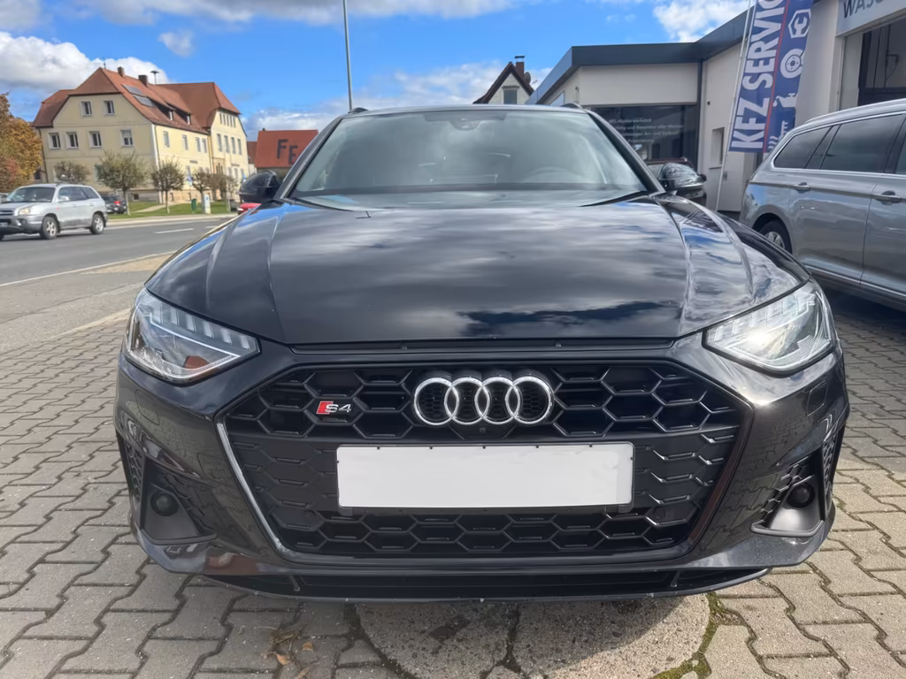 Audi S4
