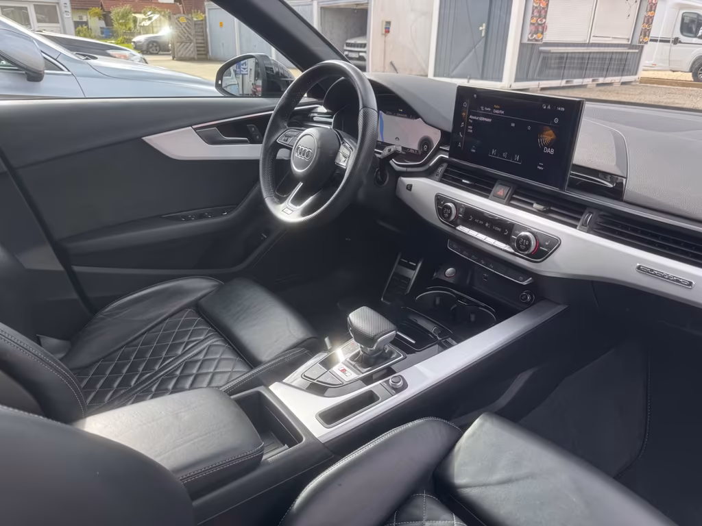 Audi S4