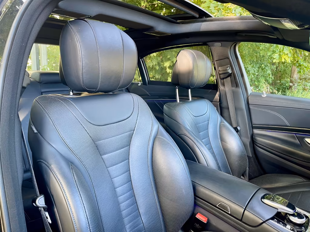 Mercedes-Benz S 560