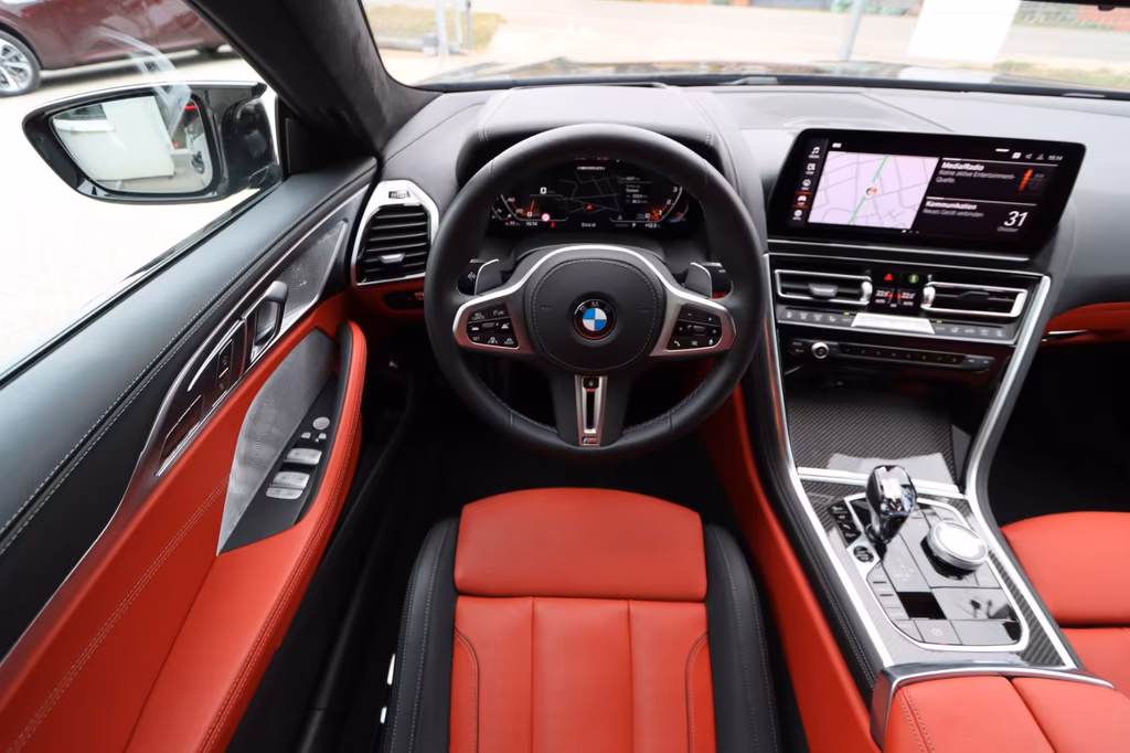 BMW M850