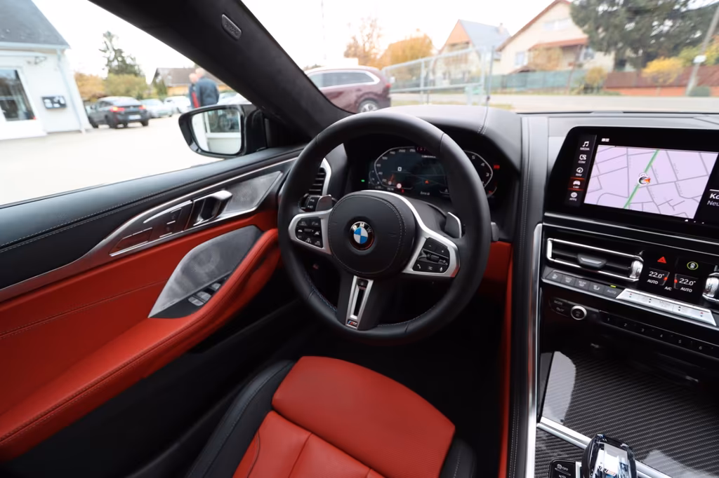 BMW M850