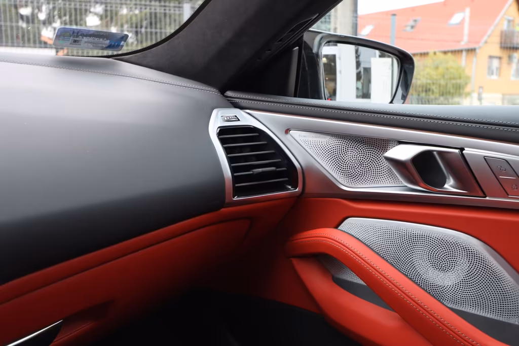 BMW M850