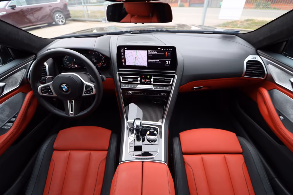 BMW M850