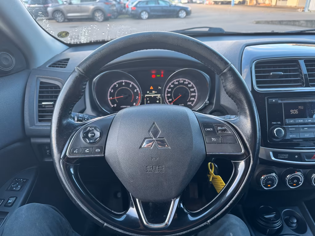 Mitsubishi ASX