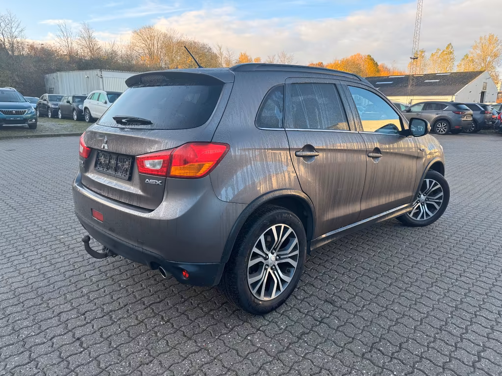 Mitsubishi ASX