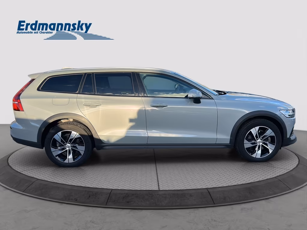 Volvo V60 Cross Country