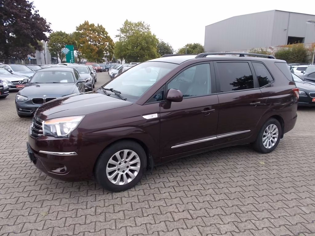 Ssangyong Rodius
