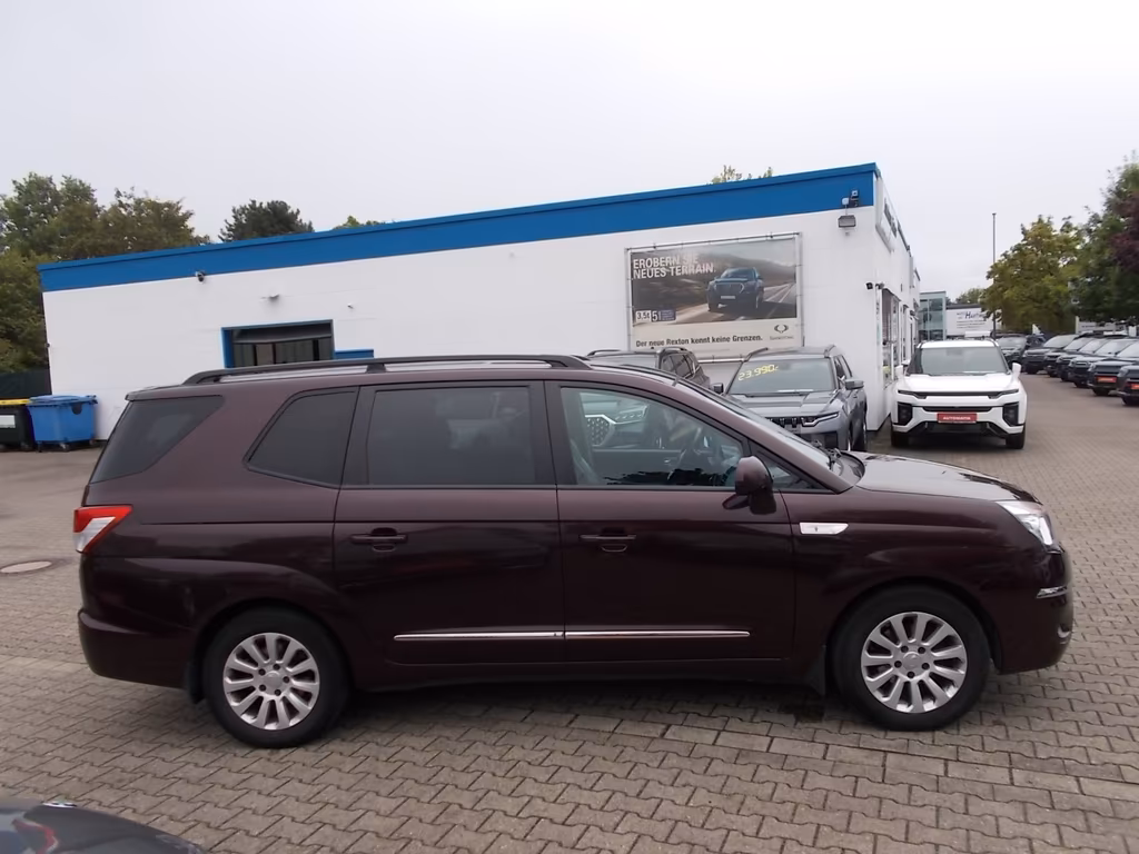 Ssangyong Rodius