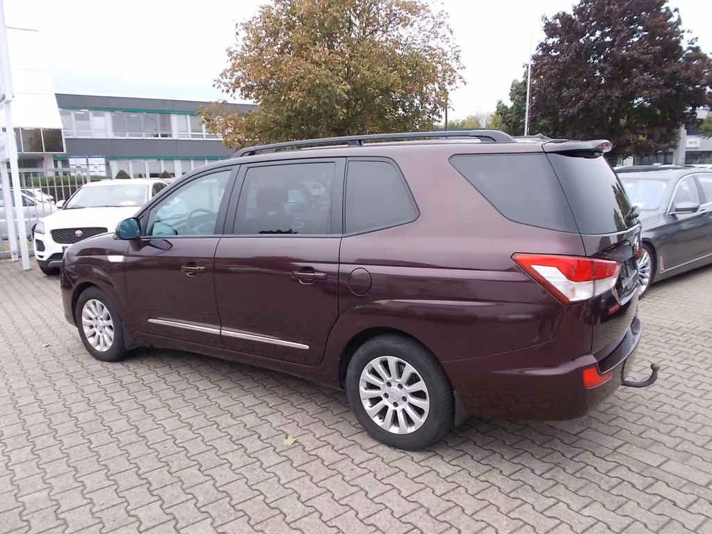 Ssangyong Rodius