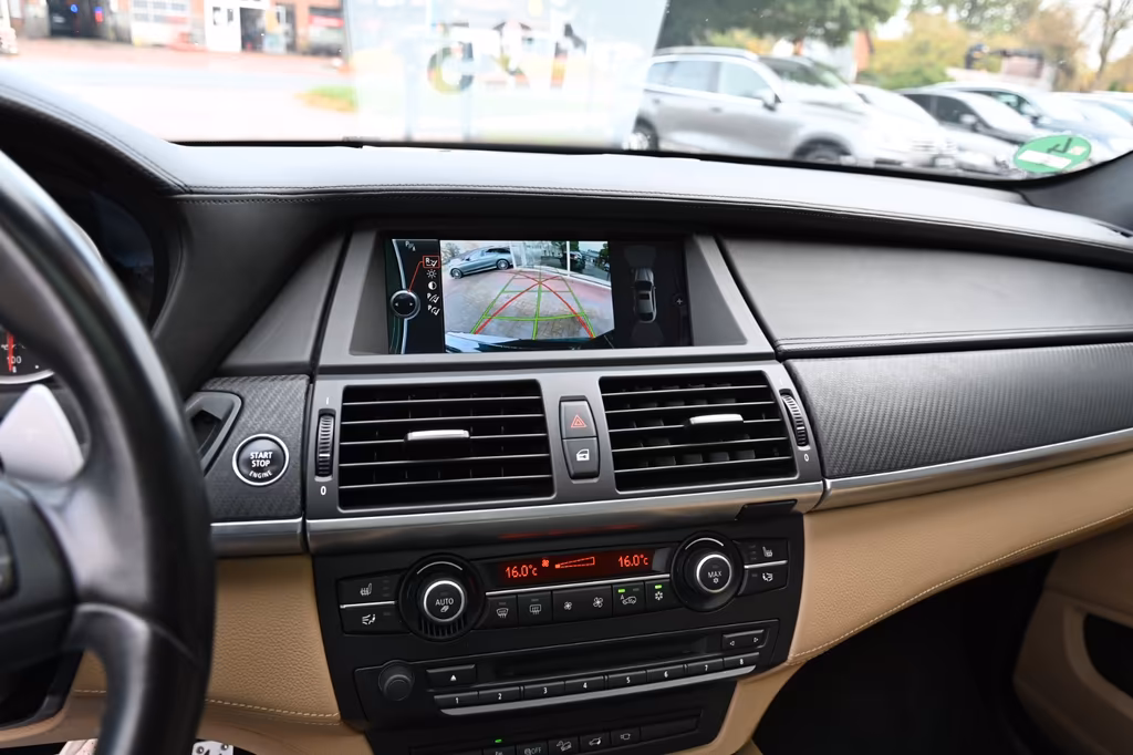 BMW X6 M