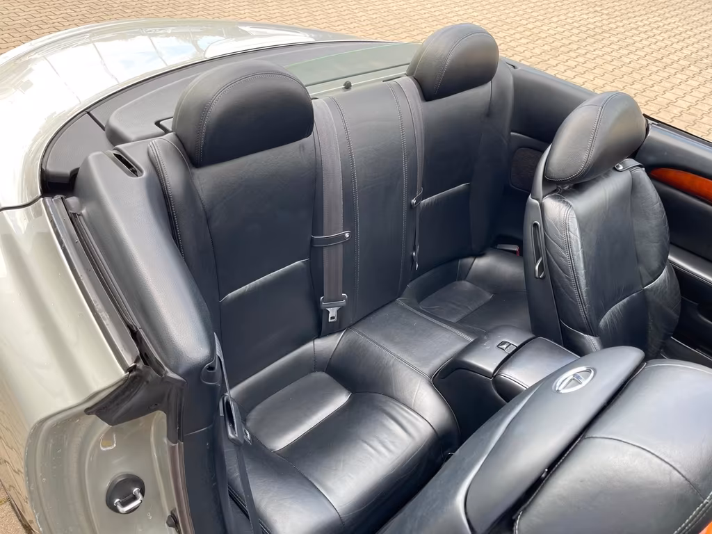 Lexus SC 430