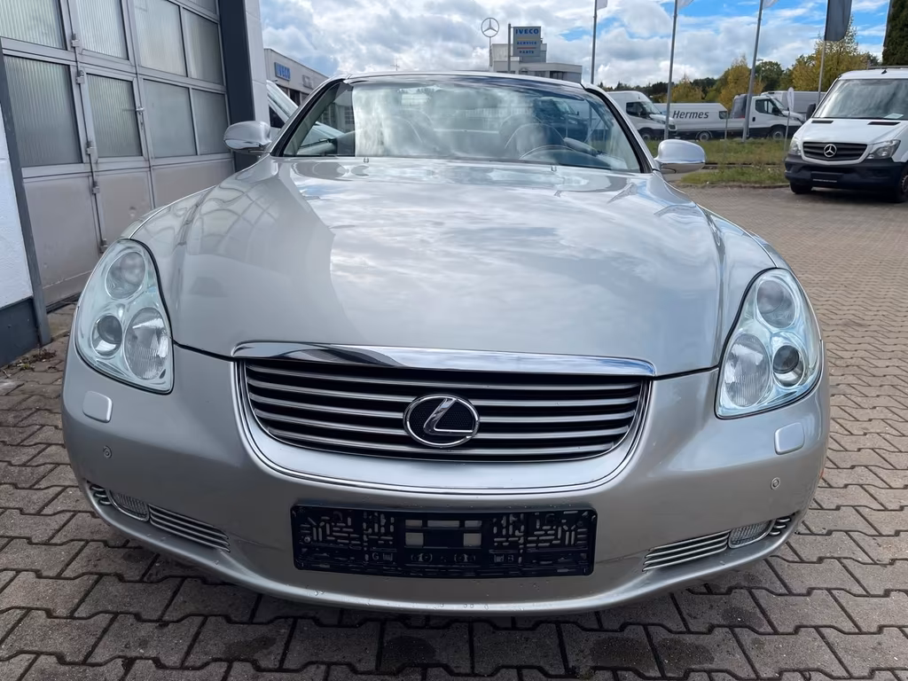 Lexus SC 430