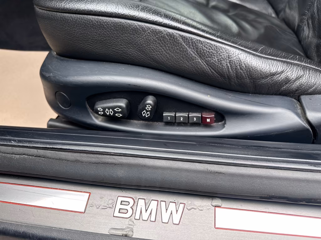 BMW 635