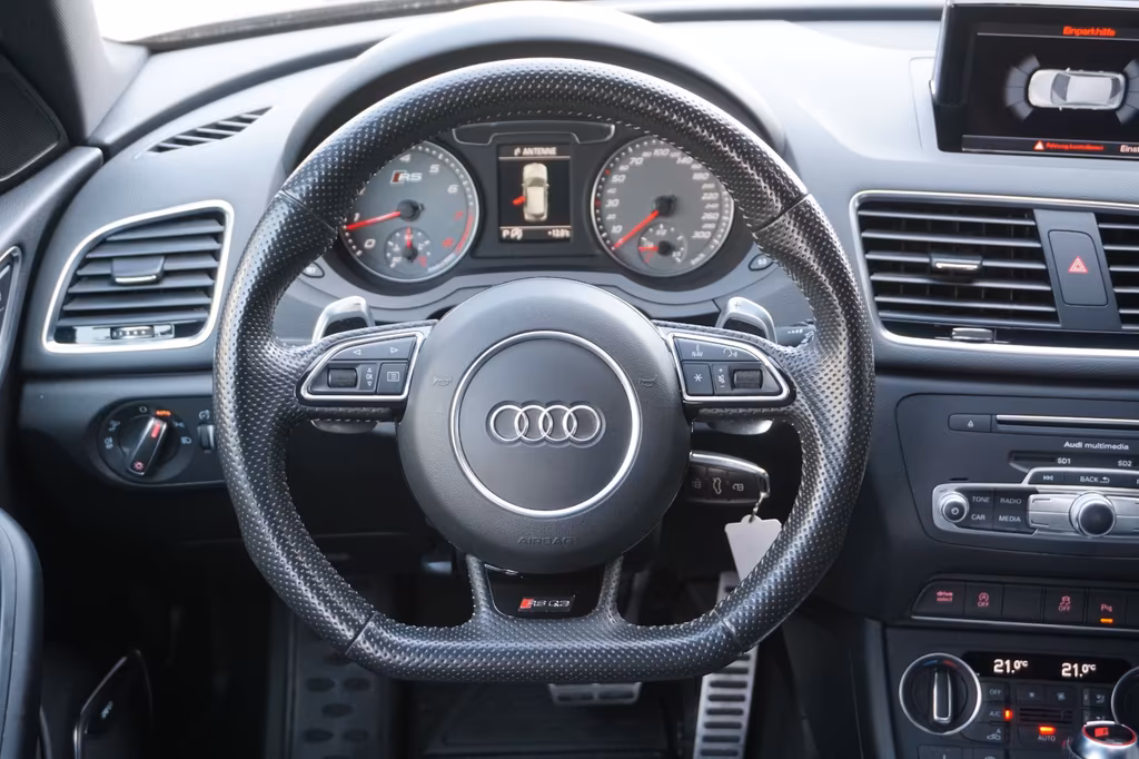 Audi RSQ3