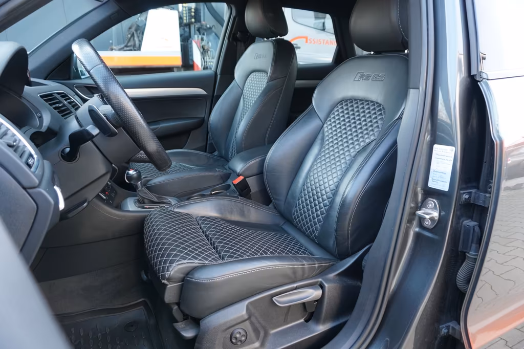 Audi RSQ3