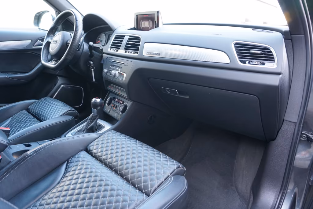 Audi RSQ3
