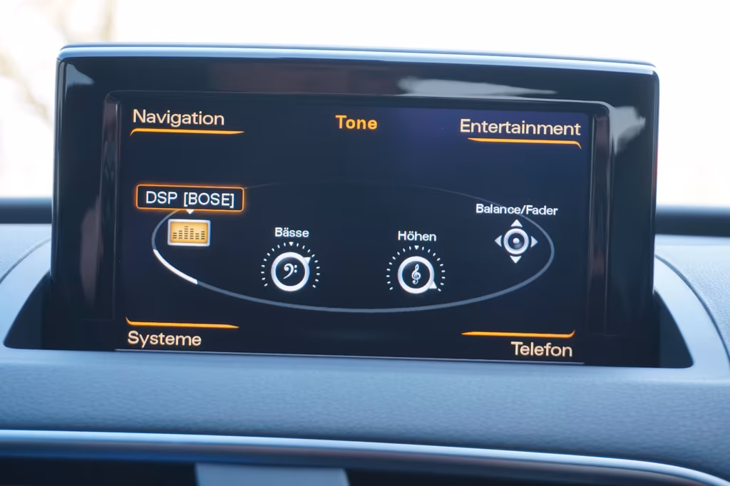 Audi RSQ3
