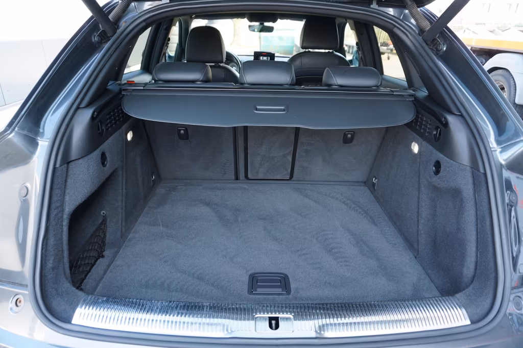 Audi RSQ3