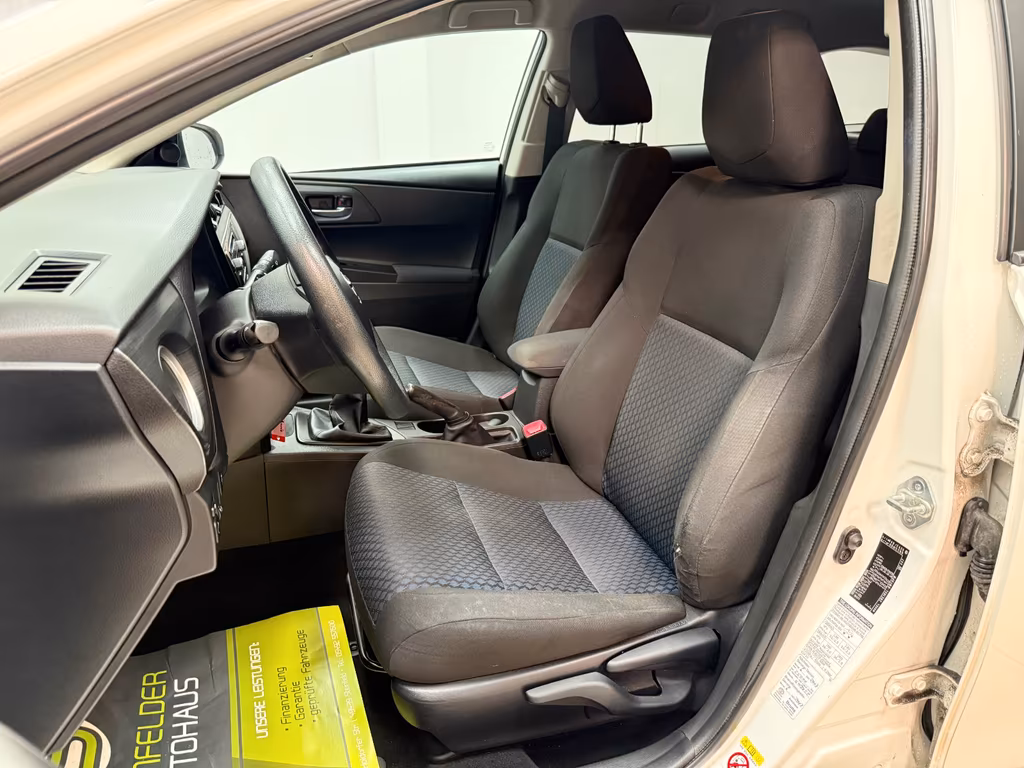 Toyota Auris Touring Sports