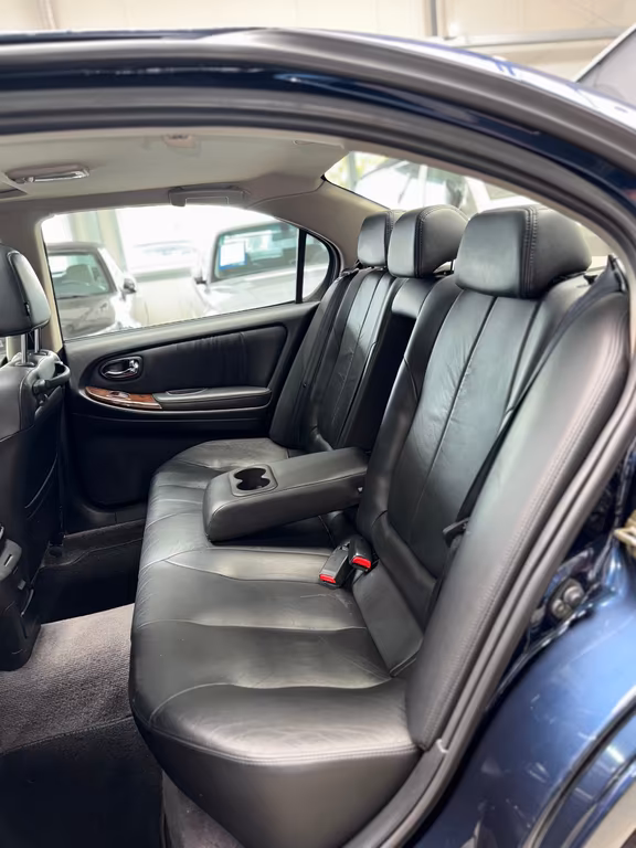 Nissan Maxima