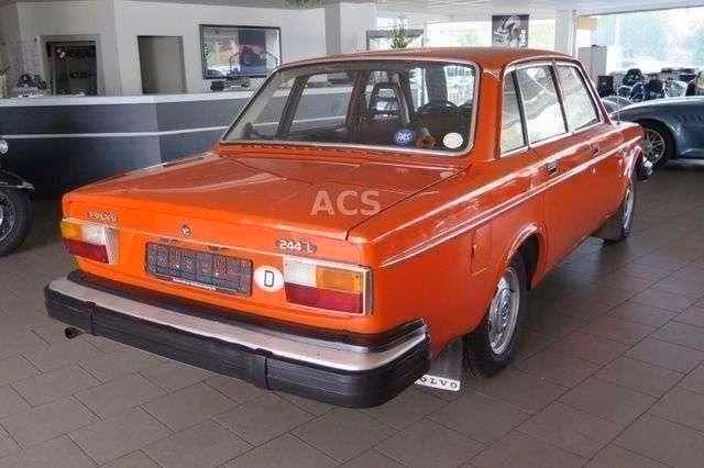 Volvo 240