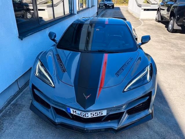 Corvette C8