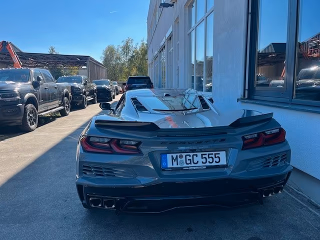 Corvette C8