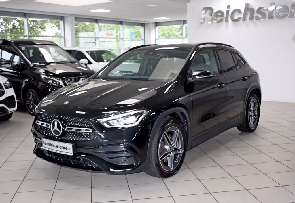 Mercedes-Benz GLA 220