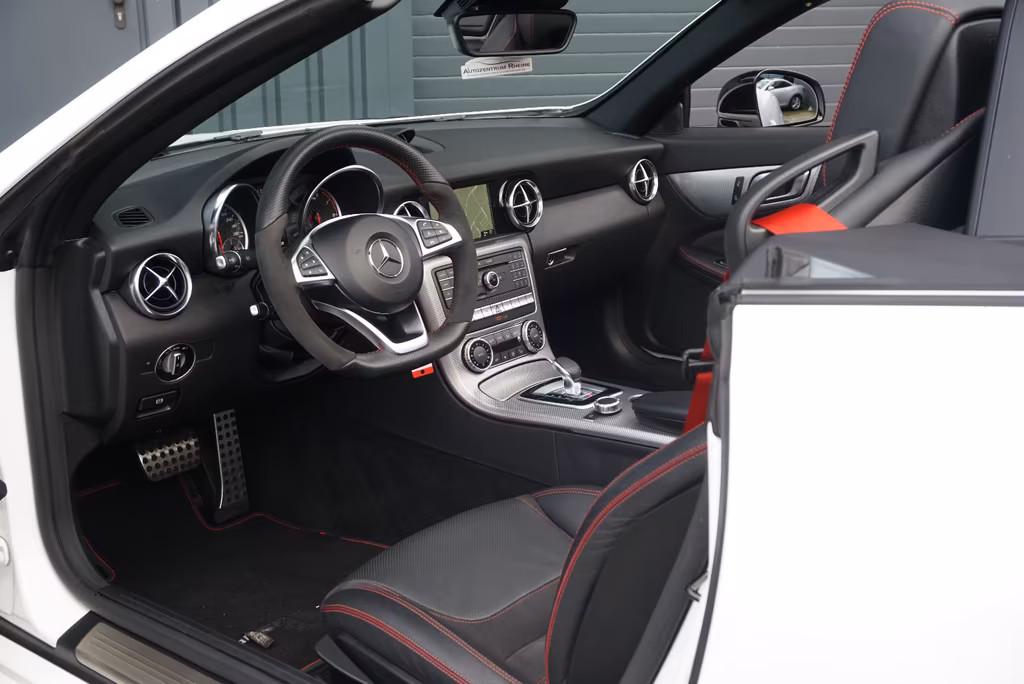 Mercedes-Benz SLC 43 AMG
