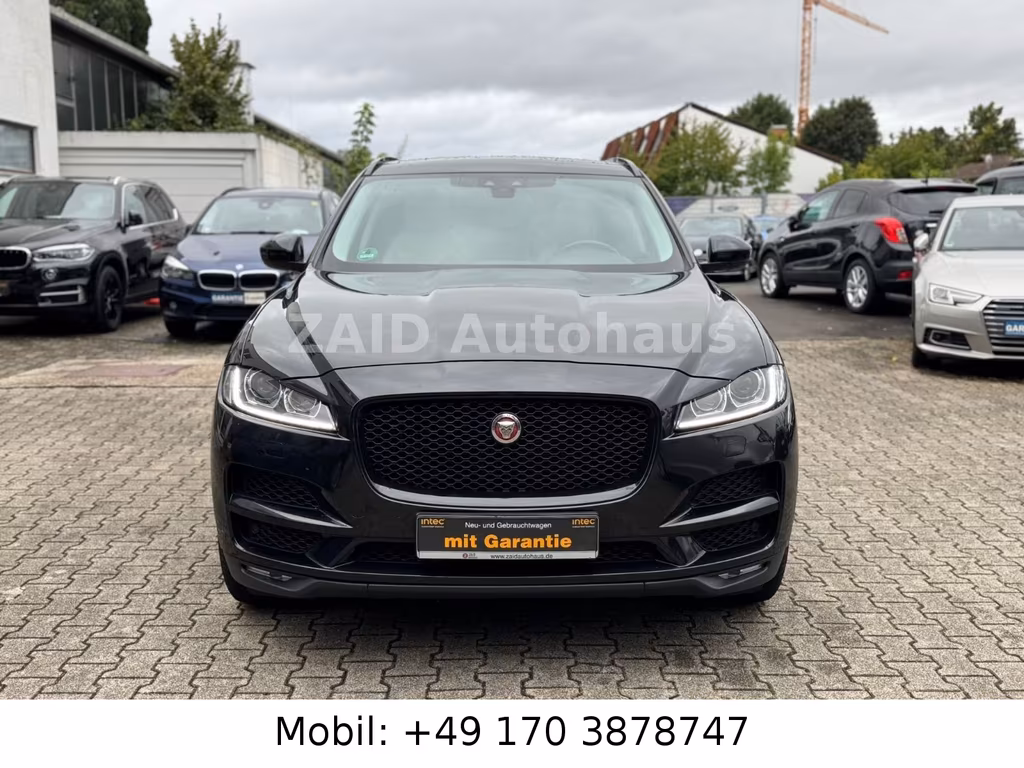 Jaguar F-Pace