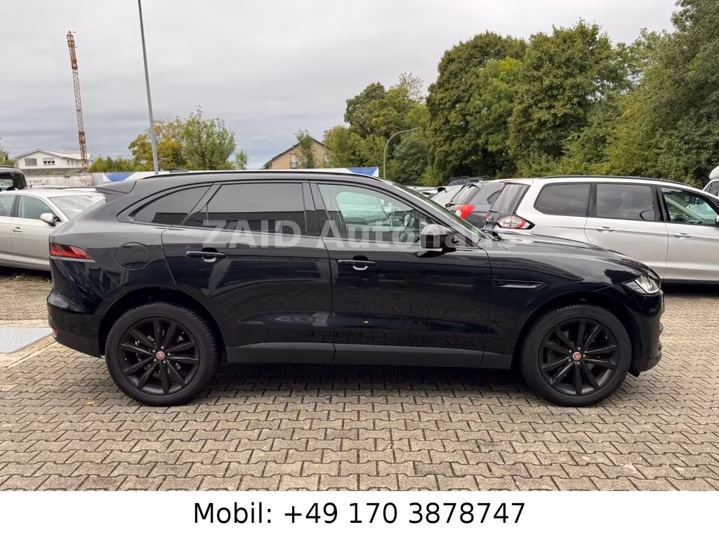 Jaguar F-Pace