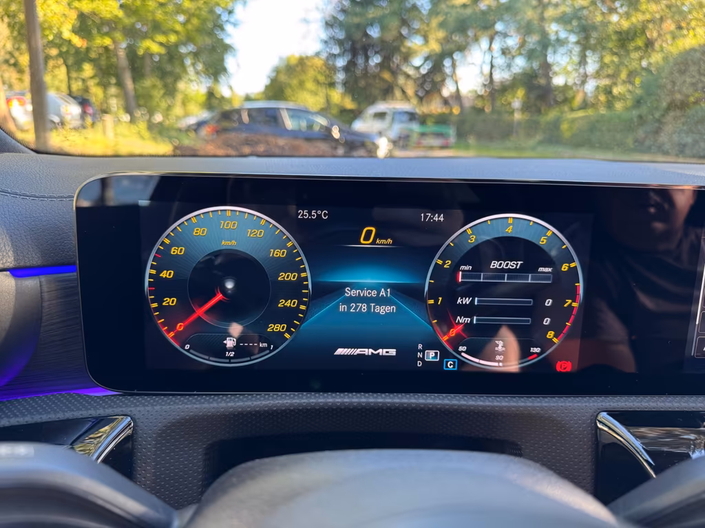 Mercedes-Benz CLA 35 AMG