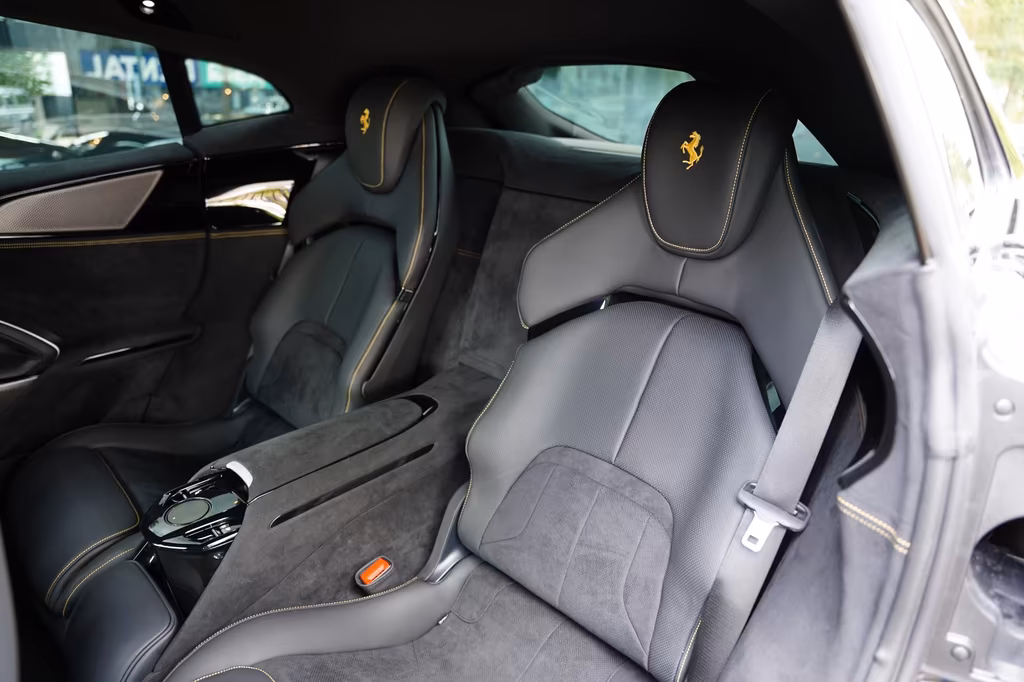 Ferrari Purosangue