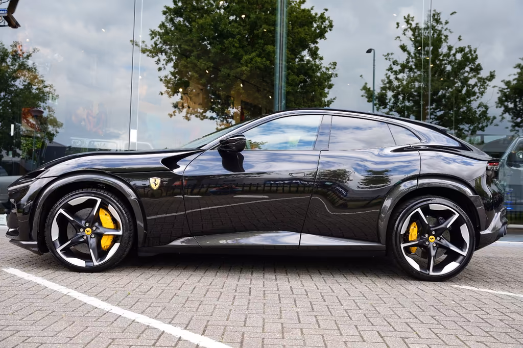 Ferrari Purosangue