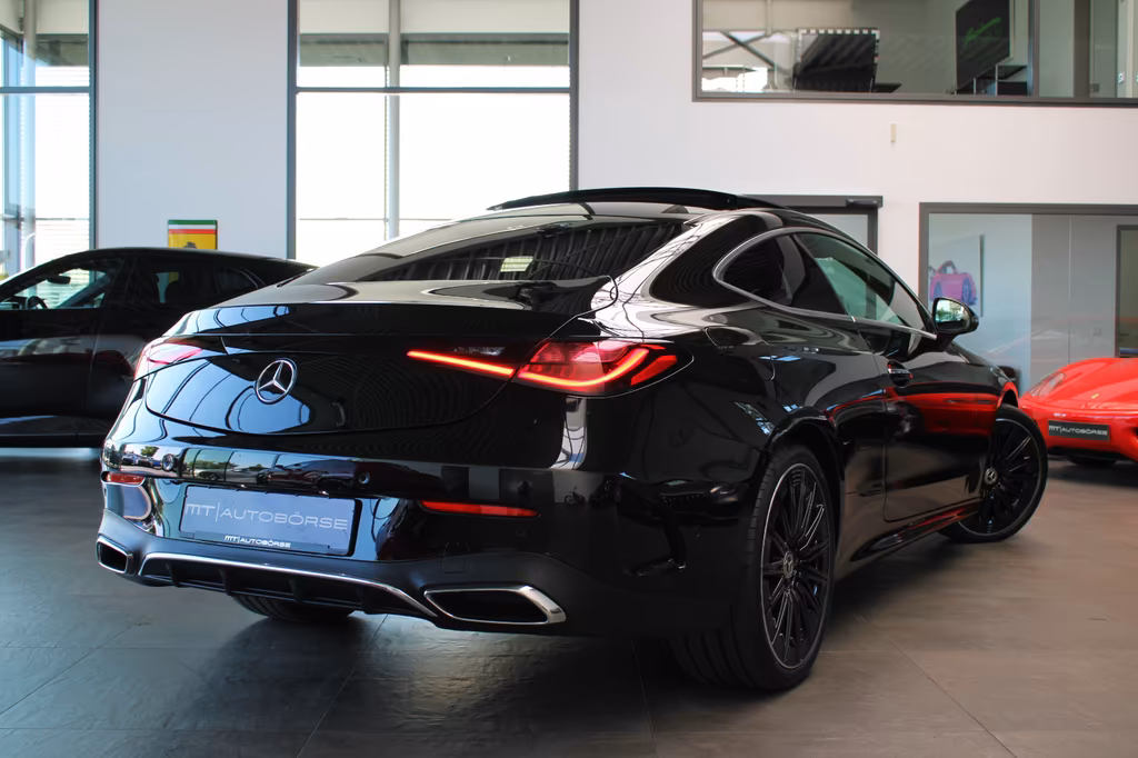 Mercedes-Benz CLE 200