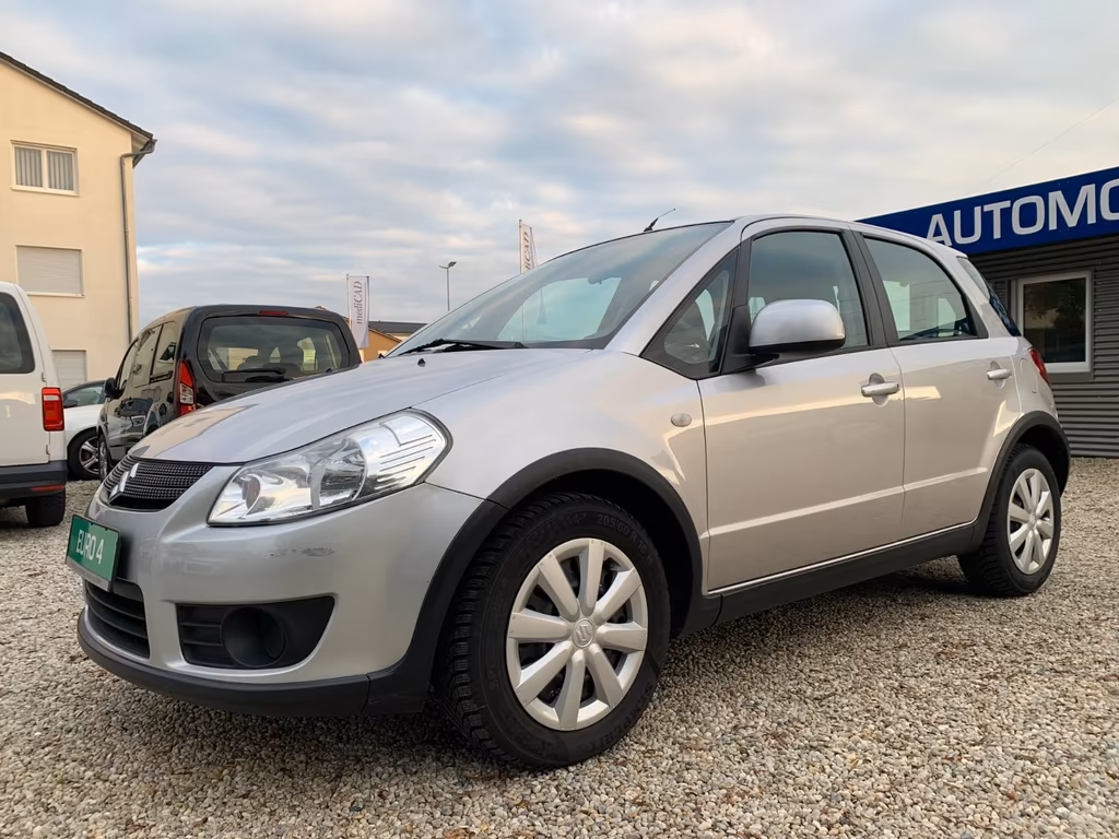 Suzuki SX4