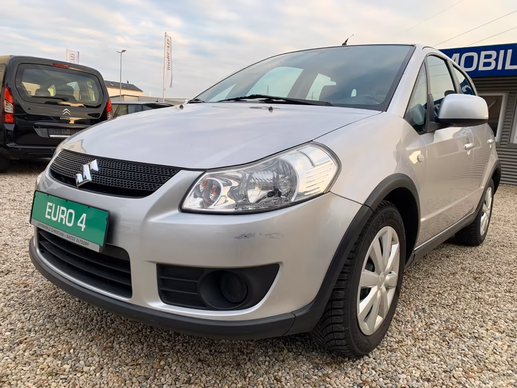Suzuki SX4