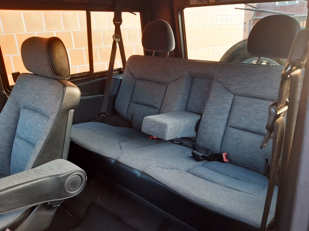 Mercedes-Benz G 300
