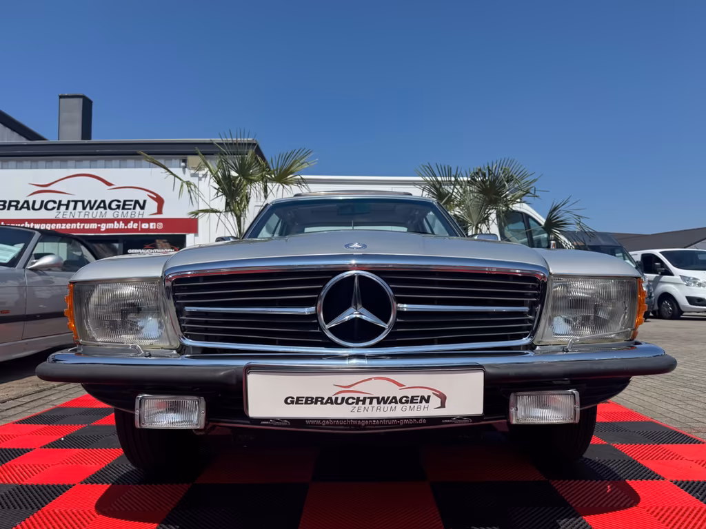 Mercedes-Benz SLC 280