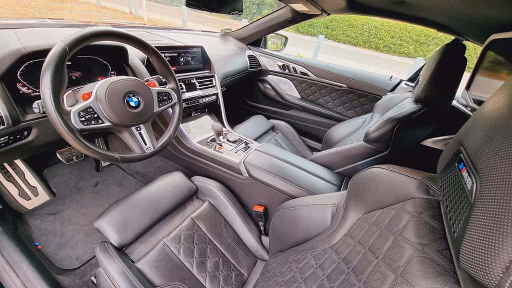 BMW M8