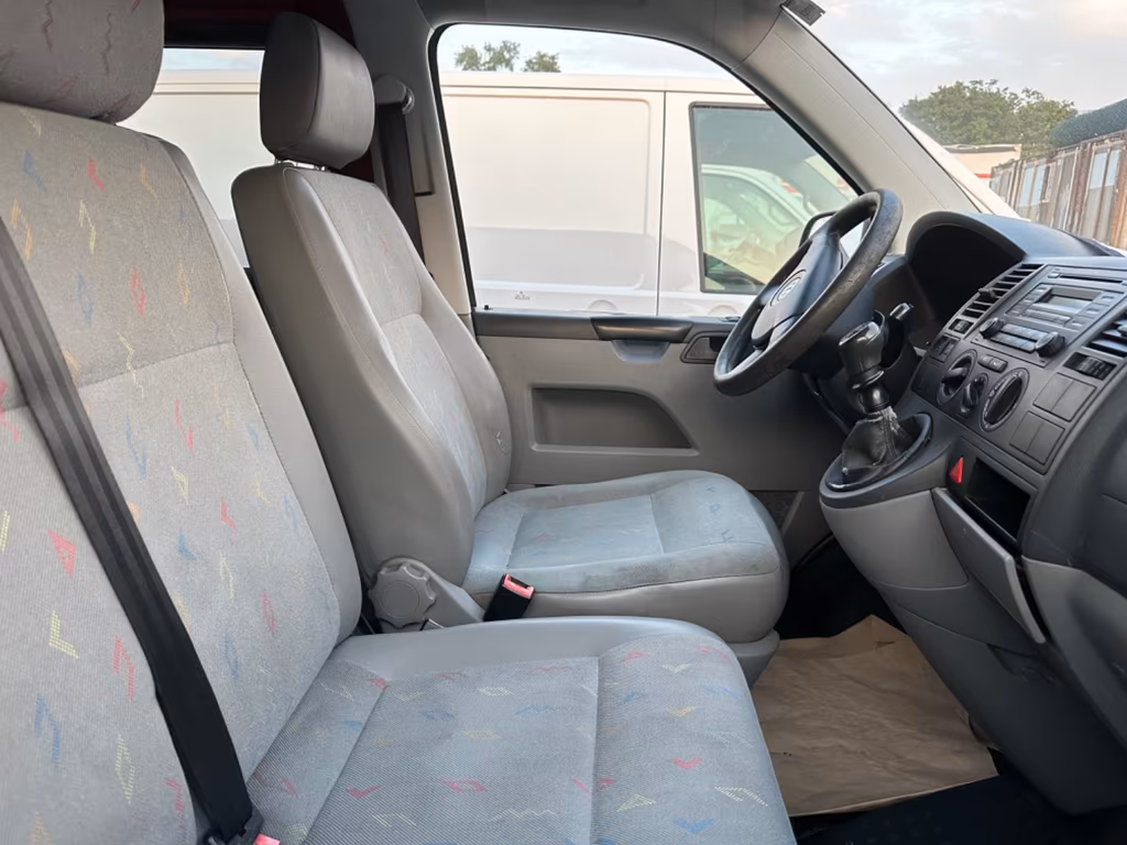 Volkswagen T5 Kombi