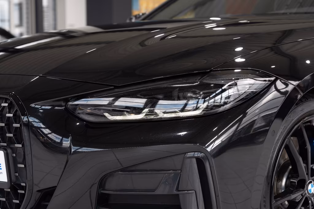 BMW M440